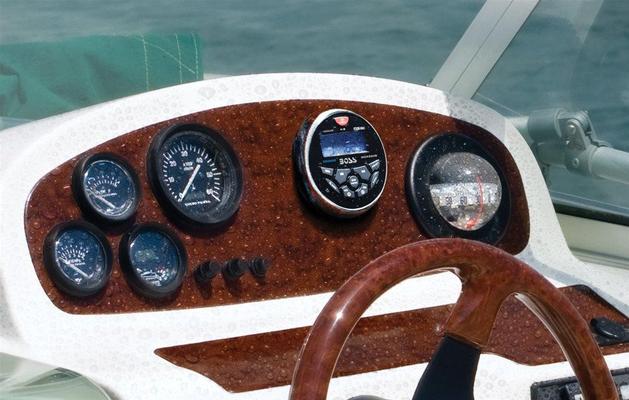 Boss Marine MGR350B - Stereo da Cruscotto